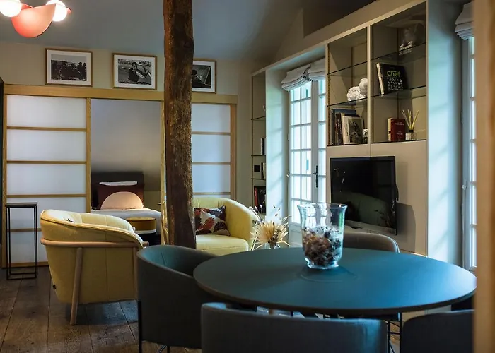 ホテル ローベルジュ バスク ルレ ＆ シャトー サン・ペ・シュル・ニヴェル