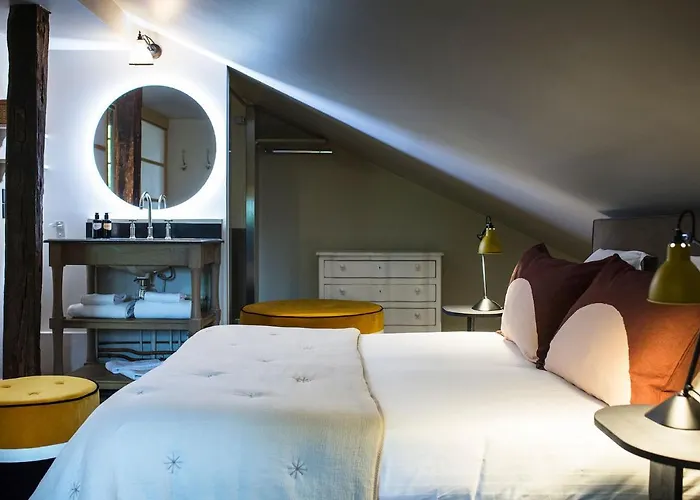 ローベルジュ バスク ルレ ＆ シャトー サン・ペ・シュル・ニヴェル