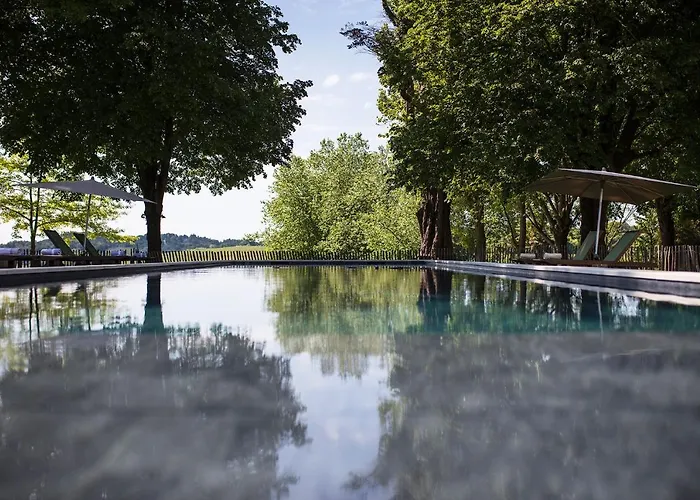 ローベルジュ バスク ルレ ＆ シャトー 4*